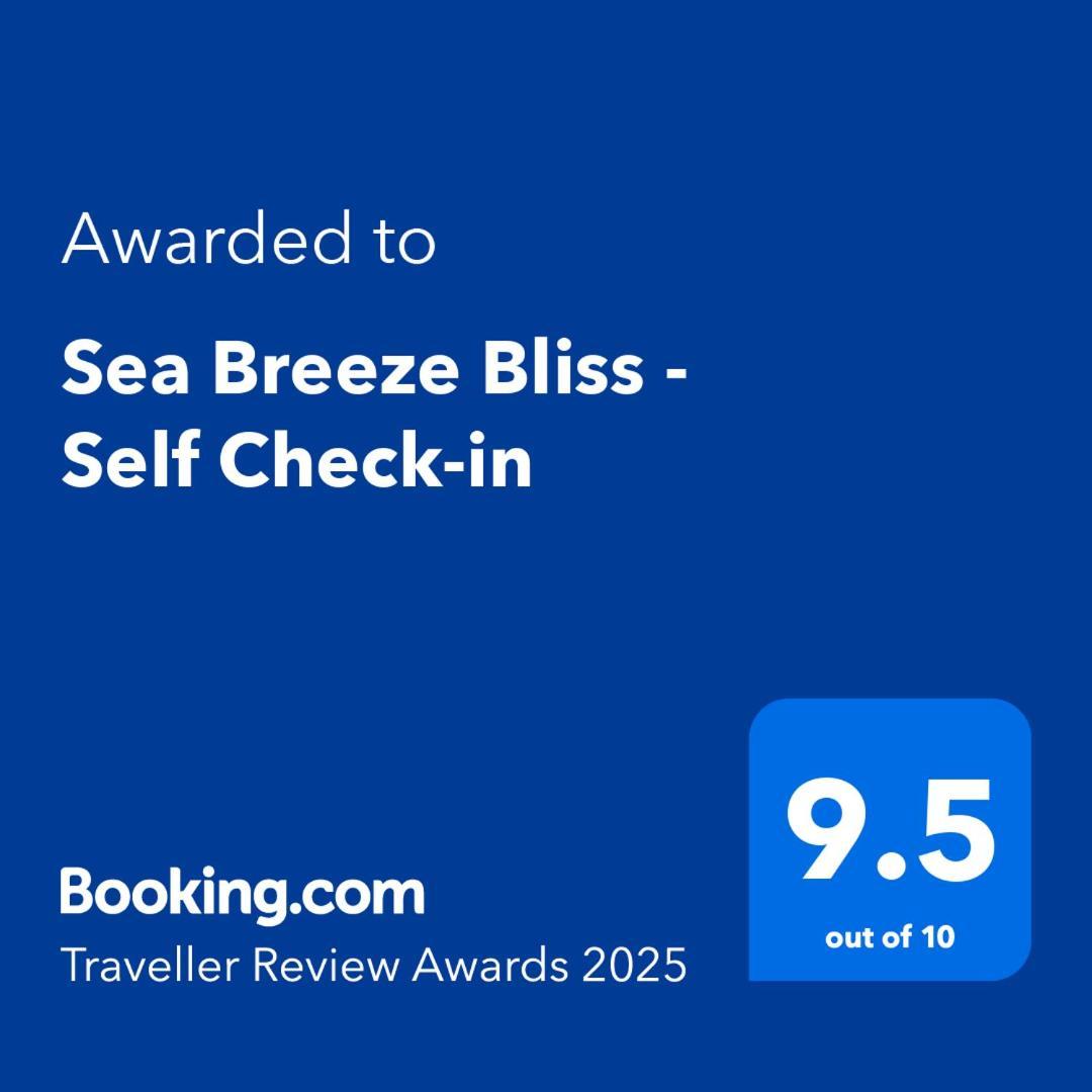 Апартаменты Sea Breeze Bliss - Self Check-In Сент-Полс-Бей Экстерьер фото